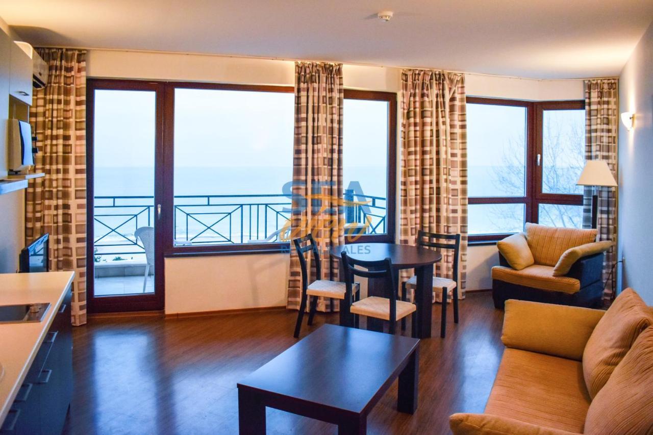 Sea View Rental Front Beach Golden Sands Exteriör bild