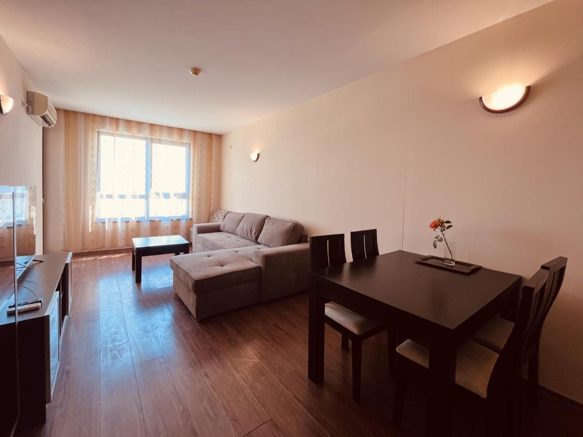 Sea View Rental Front Beach Golden Sands Exteriör bild