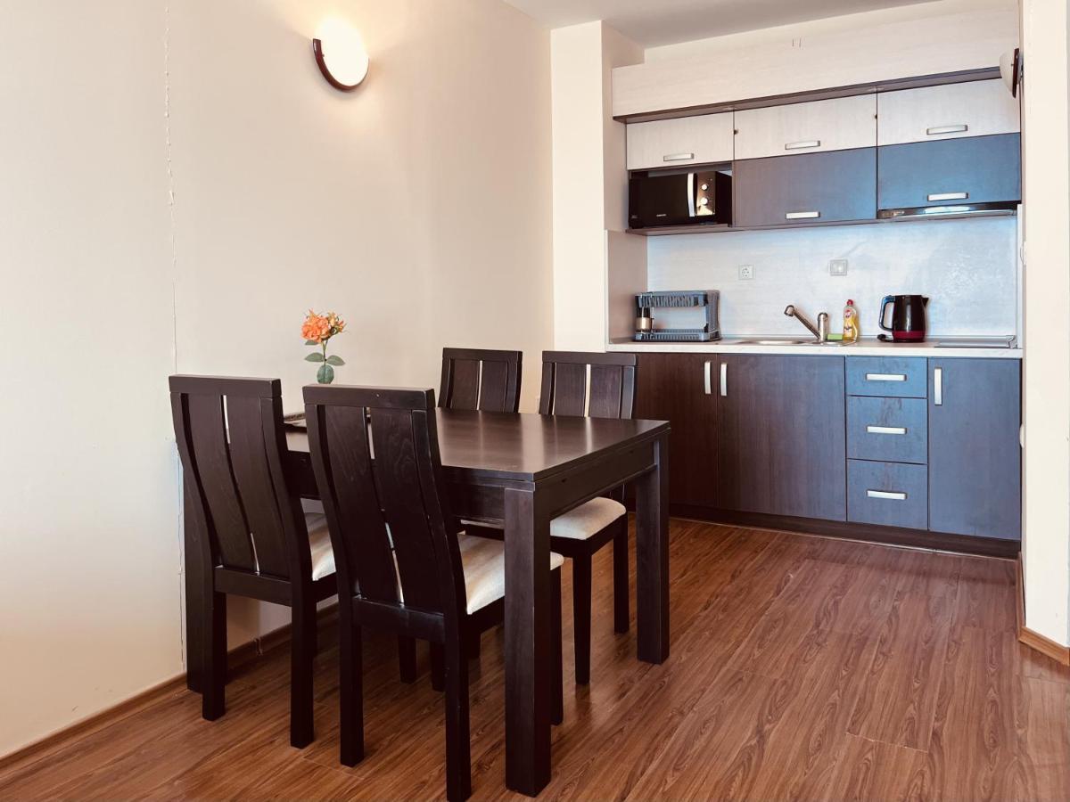 Sea View Rental Front Beach Golden Sands Exteriör bild